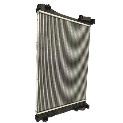 Las piezas de repuestos para automóviles COOLER DE AGUA RADIATOR 2045001603 Para Mercedes Benz W212 C207 S212 A207 E300